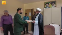 فیلم/تجلیل از مسئول عقیدتی سیاسی اداره کل حفظ آثار و نشر ارزش‌های دفاع مقدس استان یزد