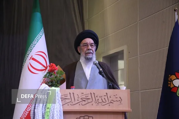آیت‌الله طباطبایی‌نژاد: دشمن جرئت حمله به ایران ندارد