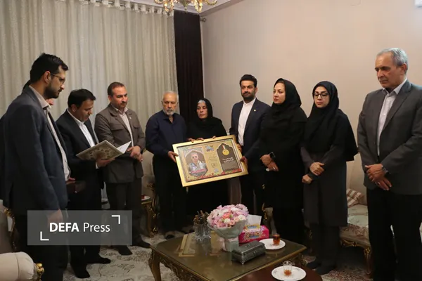 شهید خلبان کاظمی شهید خلبان کاظمی