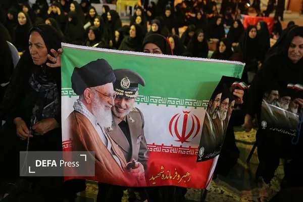 رهبر شهید انقلاب
