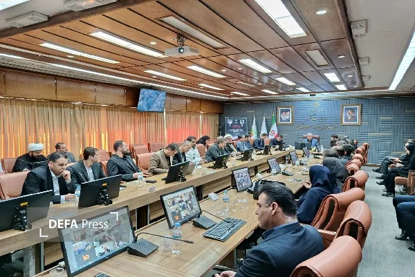 جلسه ستاد اربعین استان کردستان با حضور مسئولان دستگاه‌های اجرایی برگزار شد و آخرین برنامه‌ها برای خدمات‌رسانی به زائران، ثبت‌نام، اقدامات فرهنگی و هماهنگی‌های مرز باشماق مورد بررسی قرار گرفت.