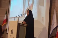 زنان نخستین معلمان و پاسداران فرهنگ در جامعه هستند