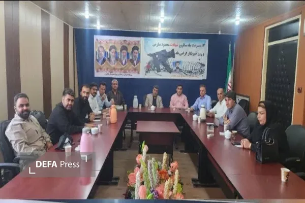 خبرنگار