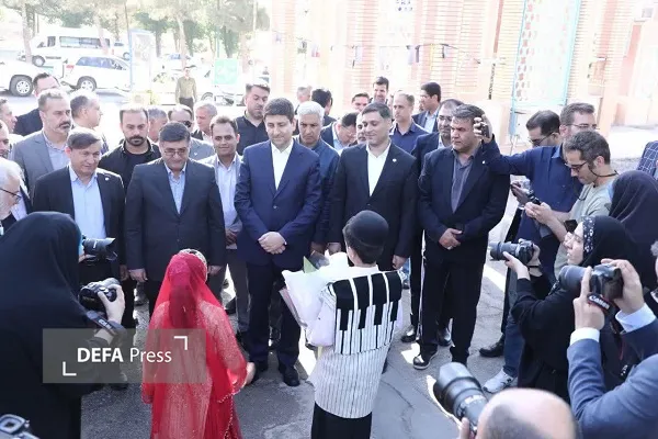 بیش از ۱۳۰ پروژه ارتباطی در چهارمحال و بختیاری به بهره‌برداری می‌رسد