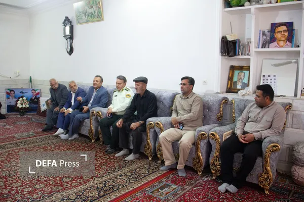 دیدار از خانواده شهید نمرودی دیدار از خانواده شهید نمرودی