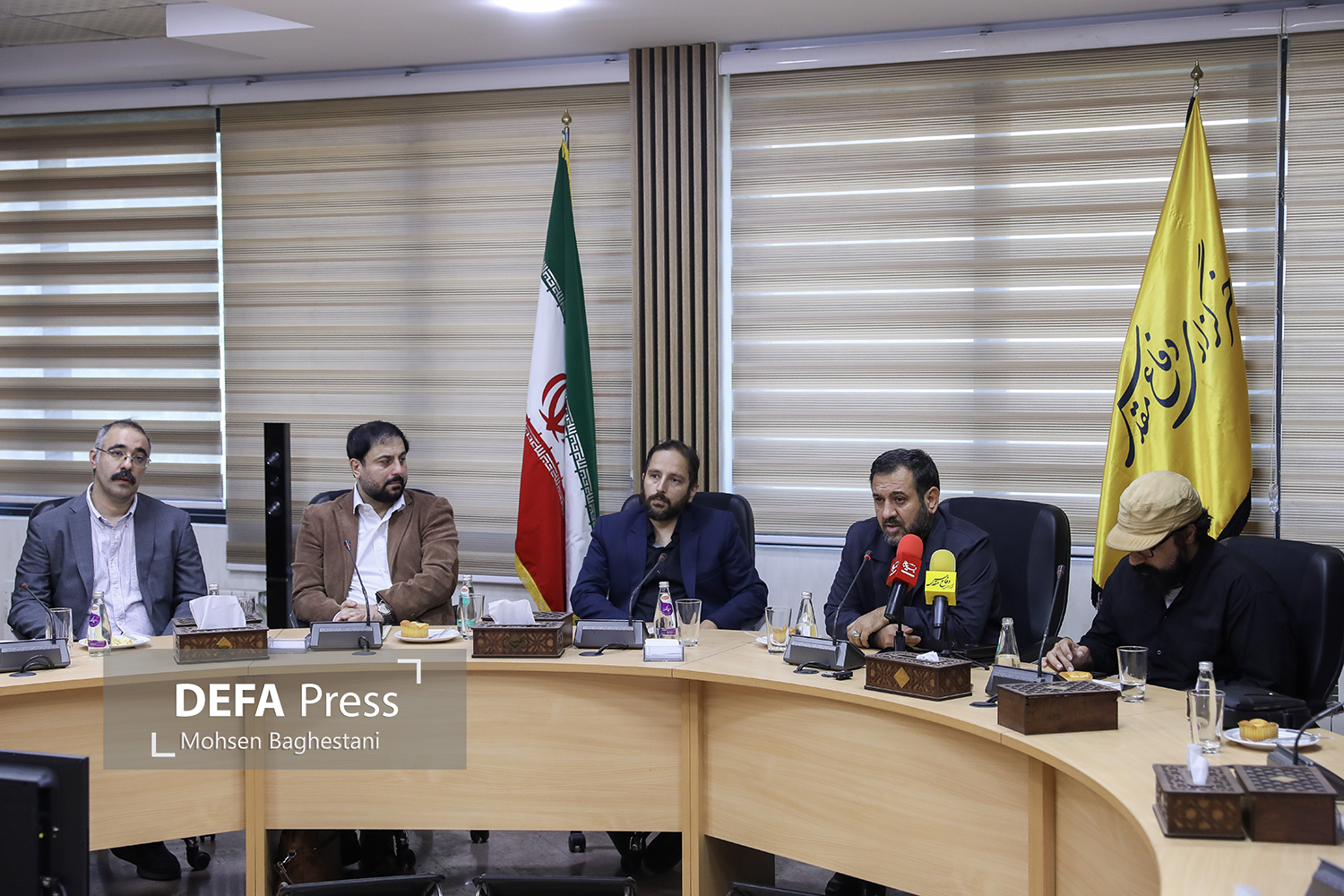 آئین رونمایی از پوستر دومین رویداد بین‌المللی وعده صادق در آینه هنر برگزار شد+ تصاویر