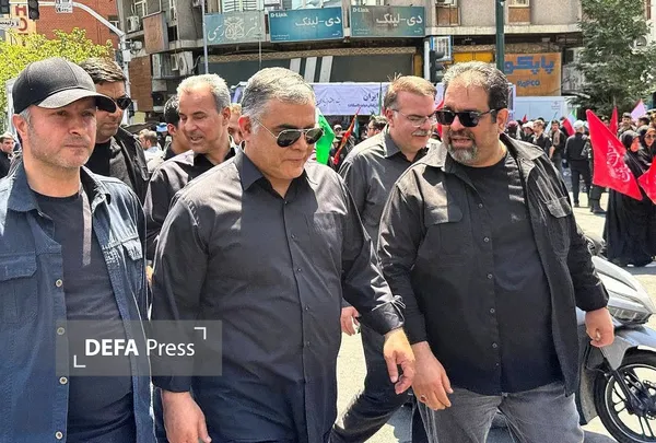 محسن پاک‌نژاد
