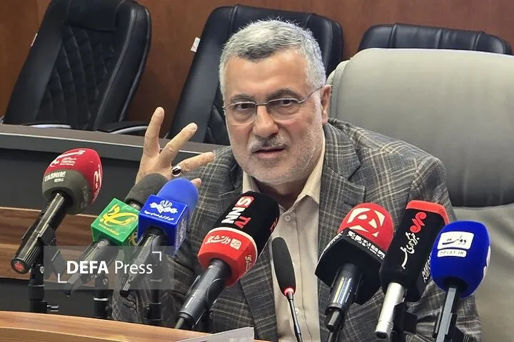 ظفرقندی: تامین دارو‌های اساسی اولویت وزارت بهداشت است