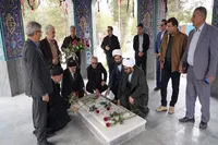 ادای احترام مشاور رئیس‌جمهور و استاندار کهگیلویه و بویراحمد به شهید گمنام