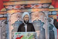 امام جمعه سرپل ذهاب: دفاع مقدس یک شعار و مراسم تشریفاتی نیست مؤمن باید همواره آماده دفاع باشد
