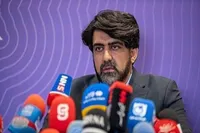 محمدخانی: حمل و نقل عمومی فعلا رایگان می‌ماند
