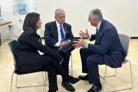 رضا پهلوی؛ مولود پزشکان صهیونی