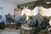تصاویر/ دیدار دبیر ستاد مرکزی راهیان نور کشور با خانواده شهید «علیپور»