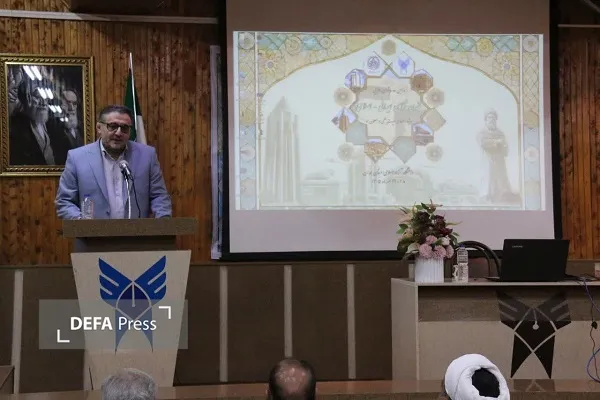 استادان دانشگاه پرچمداران خودباوری و هویت‌بخشی به نسل جوان هستند