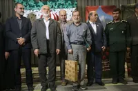 تصاویر/ مراسم تجلیل ازپیشکسوتان و جهادگران عرصه تبیین دفاع مقدس و مقاومت در اصفهان