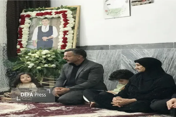 همسر شهید حبیب زراموشی همسر شهید حبیب زراموشی