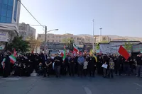 تشییع پیکر داماد رهبر شهید، در غرب تهران برگزار شد