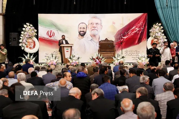 مراسم بزرگداشت شهید دکتر علی لاریجانی مراسم بزرگداشت شهید دکتر علی لاریجانی
