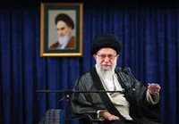 امام خامنه‌ای: پایگاه آمریکایی سوریه به دست جوانان غیور سوری لگدمال خواهد شد