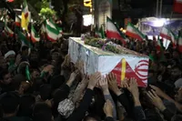 تصاویر/هشتادو ششمین اجتماع شبانه مردم ارومیه با تشییع شهید فرهادی برگزار شد