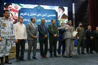 آیین ملی تجلیل از پیشکسوتان دفاع مقدس و مقاومت در هرمزگان برگزار شد