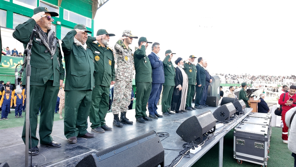 ورزشگاه ۱۵ هزار نفری امام خمینی اراک میزبان رزمایش بزرگ «ایران امام رضایی‌ها»