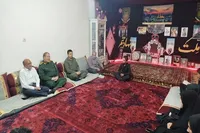 دیدار مدیرکل حفظ آثار دفاع مقدس کرمان با خانواده شهید «محمدامین شفیعی» در رودبار