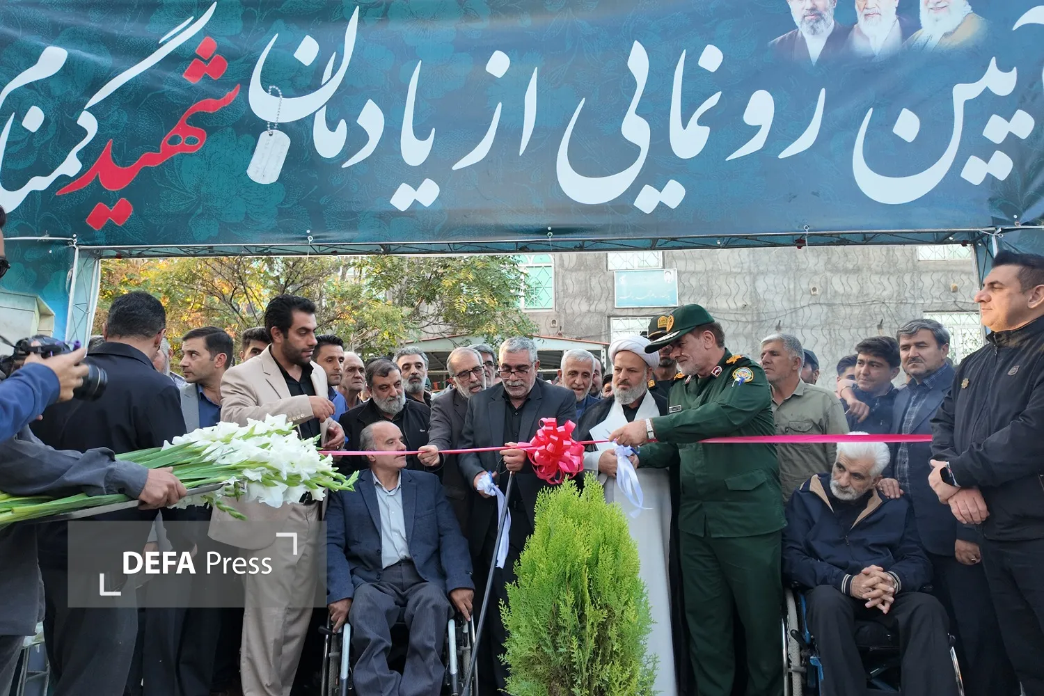 تصاویر/ آیین رونمایی از یادمان شهید گمنام در شهرک مدنی همدان