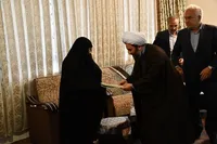دیدار مسئولین شهرستان خوی با خانواده شهدای فراجا
