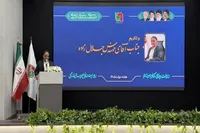 خدمت به مردم، وظیفه اصلی مسئولان است