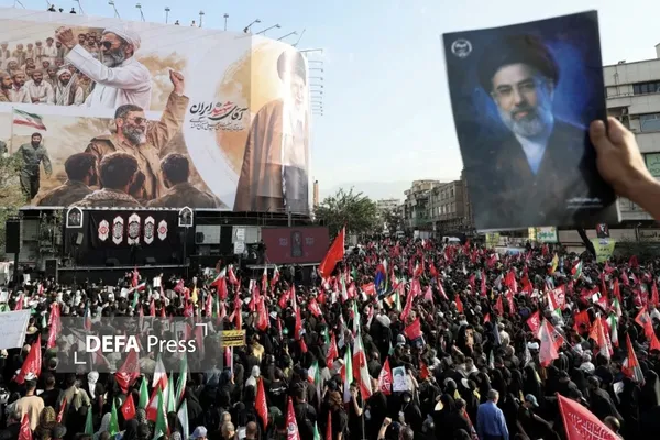 مراسم تشییع پیکر رهبر ایران مراسم تشییع پیکر رهبر ایران
