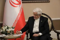 عارف: قهرمانی جوانان وزنه‌بردار، تجلی امید در برابر فشار‌های دشمنان است