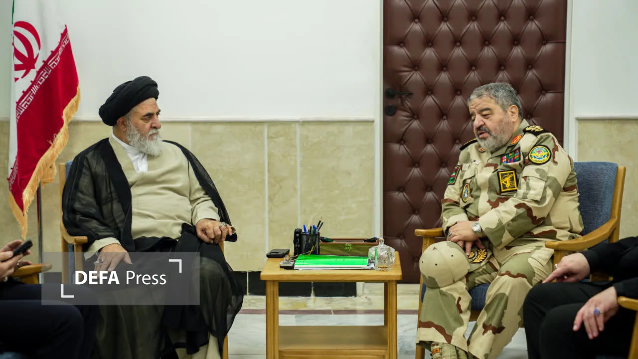 نشان خادمی این آستان مسجد جمکران نشان خادمی این آستان مسجد جمکران
