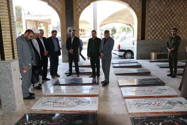 تجدید میثاق رئیسکل دادگستری استان زنجان با آرمانهای شهدا در نخستین روز کاری تجدید میثاق رئیسکل دادگستری استان زنجان با آرمانهای شهدا در نخستین روز کاری