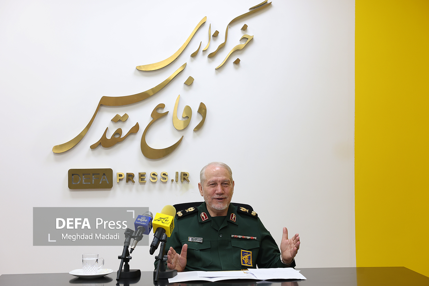سرلشکر صفوی: ترتیبات امنیتی منطقه بدون ایران عملیاتی نخواهد شد / اگر آمریکاییها خطای مجدد کنند، بسیار سختتر از قبل پشیمان خواهند شد/ صلح طلب، اما آماده نبرد با آمریکا هستیم/ امیدوارم انصار الله بتواند یمن را آزاد کند/ مذاکرات با آمریکایی ها را مثبت ارزیابی می کنم سرلشکر صفوی: ترتیبات امنیتی منطقه بدون ایران عملیاتی نخواهد شد / اگر آمریکاییها خطای مجدد کنند، بسیار سختتر از قبل پشیمان خواهند شد/ صلح طلب، اما آماده نبرد با آمریکا هستیم/ امیدوارم انصار الله بتواند یمن را آزاد کند/ مذاکرات با آمریکایی ها را مثبت ارزیابی می کنم