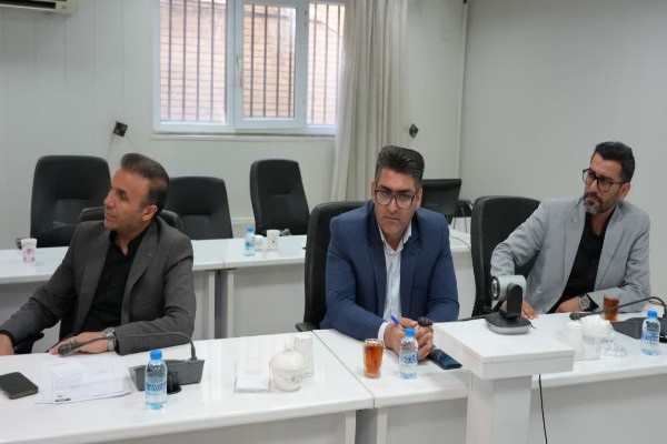 آمادگی شهرداری خرم‌آباد برای بزرگداشت رهبر شهید