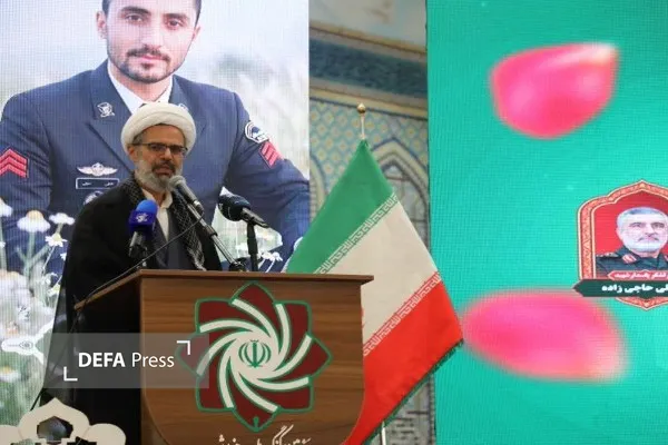 امام انقلاب