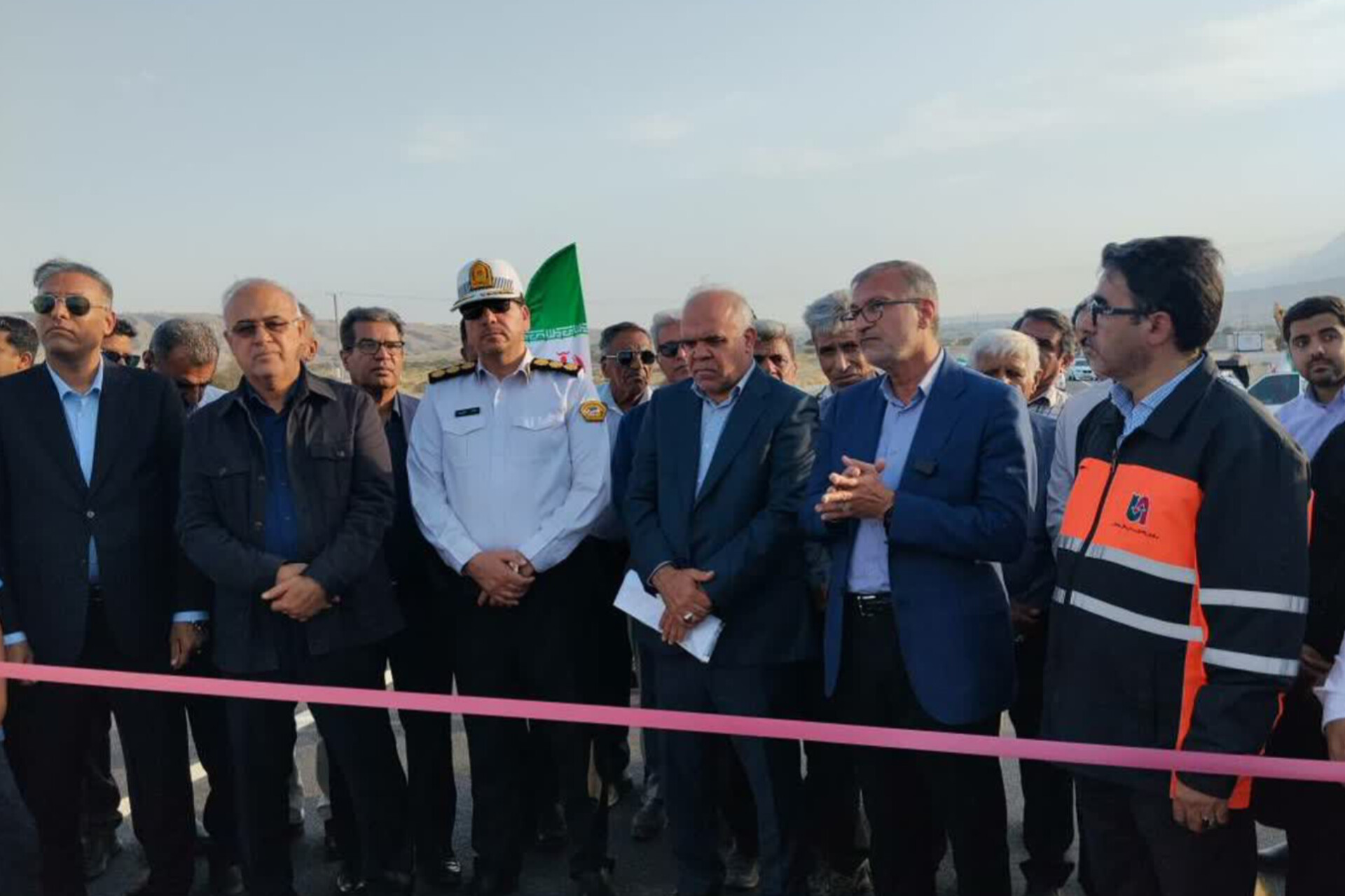 پل شهدای خورگو با ۲۴۰ میلیارد تومان اعتبار افتتاح شد