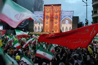 فیلم/ اجتماع بزرگ امام رضایی‌ها و بیعت با رهبر معظم انقلاب اسلامی
