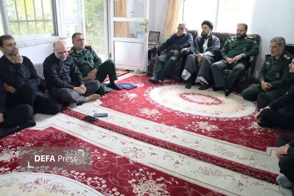 از تربیت عاشورایی تا مجاهدت جهانی؛ روایت دیدار سردار «برسلانی» با خانواده شهید حجت الاسلام «ابراهیمی» + تصاویر از تربیت عاشورایی تا مجاهدت جهانی؛ روایت دیدار سردار «برسلانی» با خانواده شهید حجت الاسلام «ابراهیمی» + تصاویر
