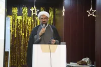 وحدت و ایستادگی، رمز عبور از توطئه‌های دشمن است