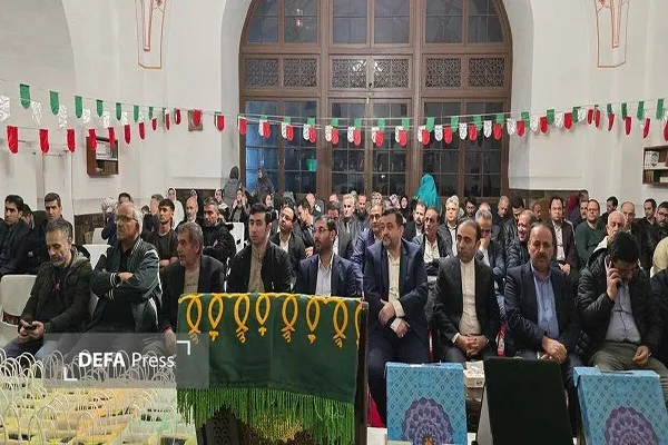 زیر سایه خورشید زیر سایه خورشید