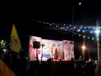 اجرای نمایش «شرم» در میدان خواجو کرمان بازتابی از دوران جنگ
