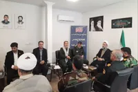 دیدار فرماندهان و اعضای ستاد بزرگداشت هفته دفاع مقدس با نماینده ولی فقیه در قزوین