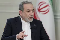 عراقچی: همه ما در قبال خون شهدا پاسخگو هستیم+ عکس