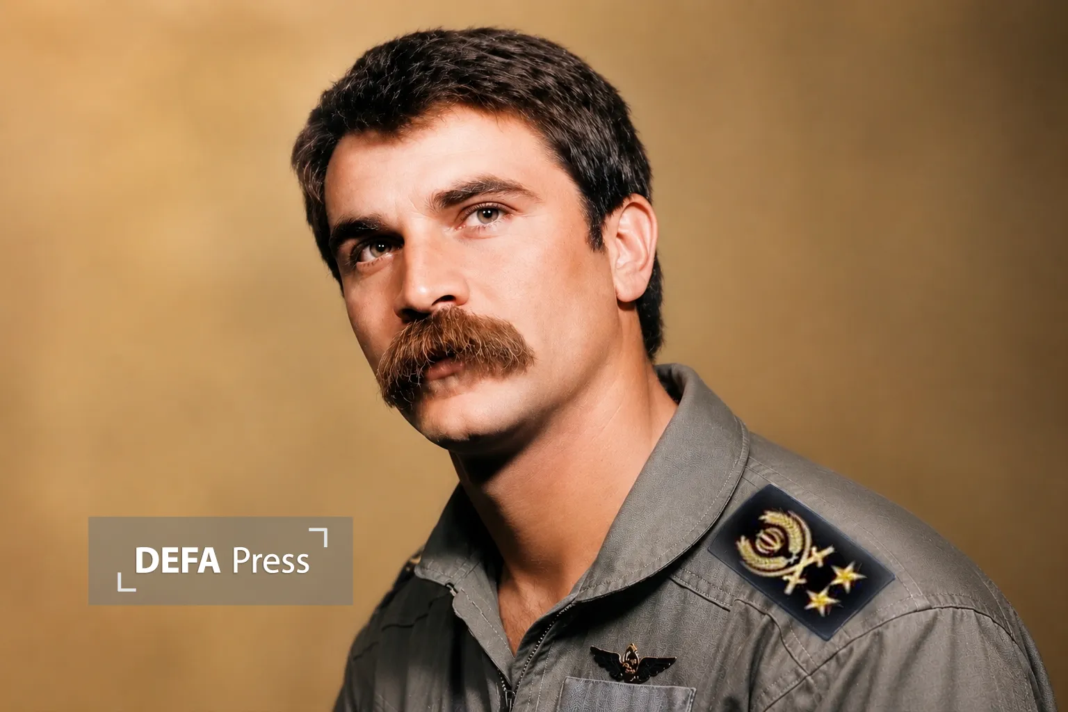 خلبان یحیی شمشادیان
