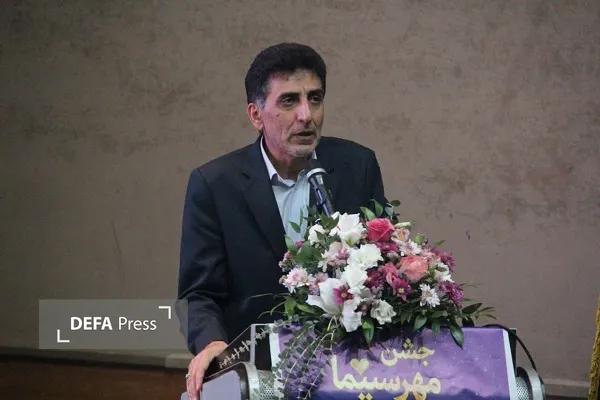 چراغ سینما با همراهی هنرمندان روشن می‌ماند
