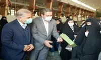 آیین تجلیل از خانواده شهدای مدافع حرم در پاکدشت+ تصویر