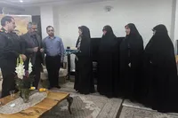 دیدار مدیرکل حفظ آثار دفاع مقدس همدان با خانواده شهید «محمدمهدی فرهادی‌رامین»