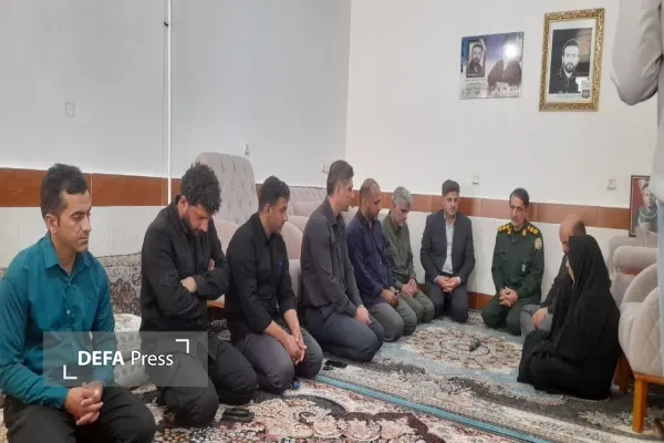 دیدار خانواده شهدا دیدار خانواده شهدا